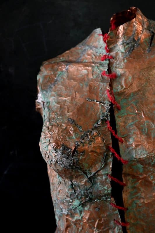 Torso detail oxized coper thread 2024