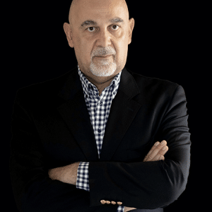 ΝΙΚΟΣ ΧΑΡΟΠΟΥΛΟΣ, ΣΥΓΓΡΑΦΕΑΣ | ΣΥΝΕΝΤΕΥΞΗ