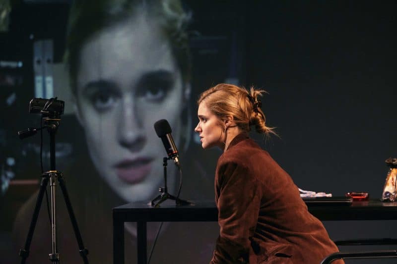 ΘΕΑΤΡΟ ΑΛΑΜΠΡΑ | “GIRLS AND BOYS” ΓΙΑ ΔΕΥΤΕΡΗ ΧΡΟΝΙΑ